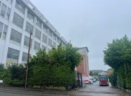 Qian Pin Express Ltd Warehouse （仟品邦伲屋）