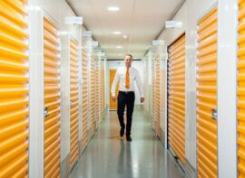 Storage Giant Customer Services